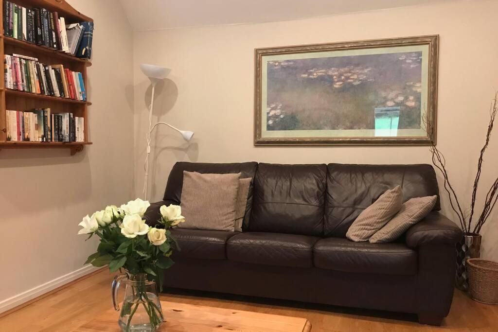 Harleyburn Cottages - Stables And Saddlery Melrose Extérieur photo