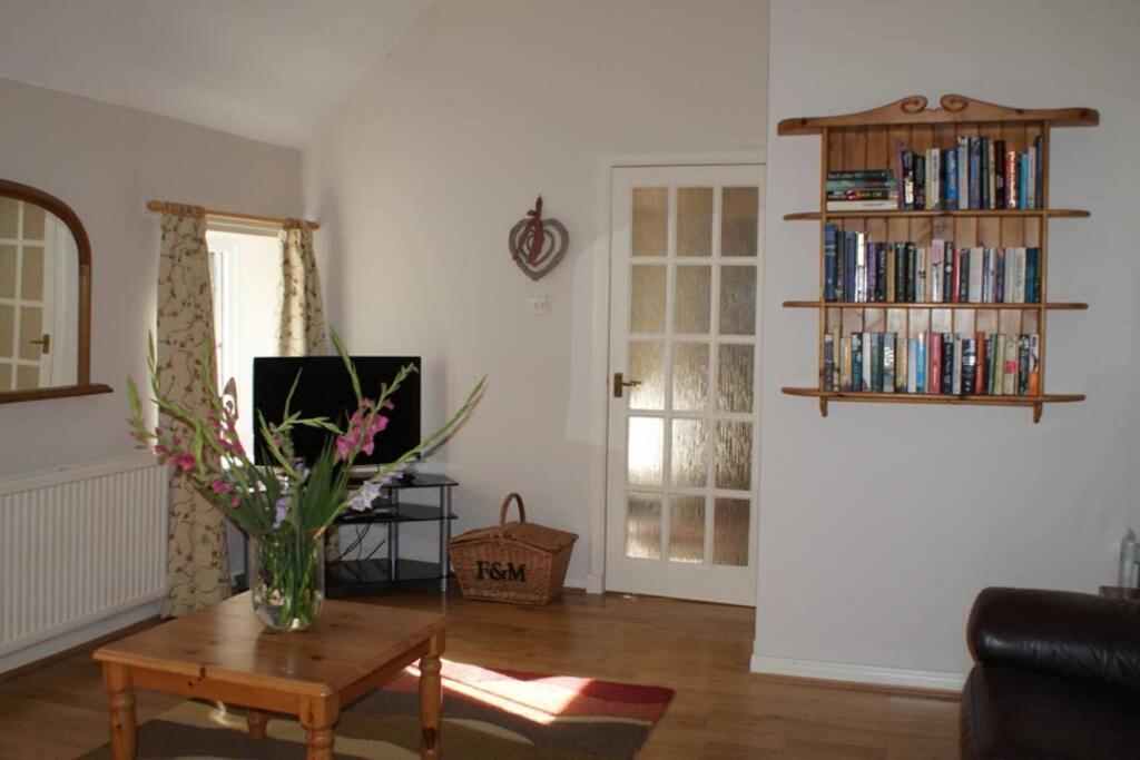 Harleyburn Cottages - Stables And Saddlery Melrose Extérieur photo